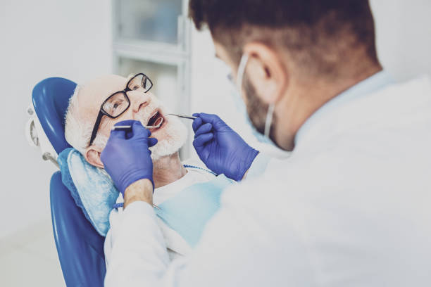 Best Weekend Emergency Dentist in Manitowoc, WI